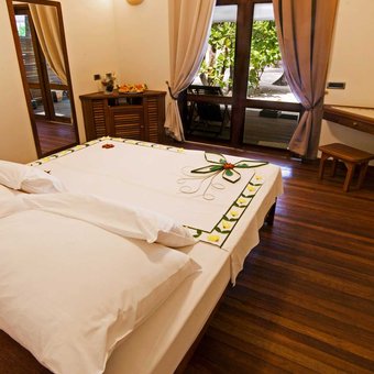 07 Nights Garden Villa